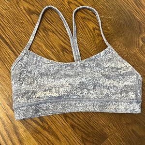 womens lululemon sports bra